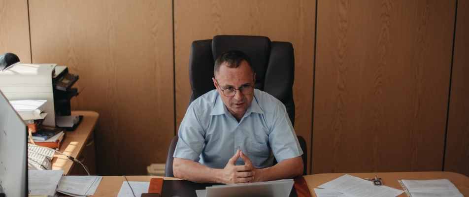 Die Reparatur der Schäden durch die russische Rakete wird zwei Jahre dauern. Wir sind dankbar für die Hilfe von MND, sagt der Rektor