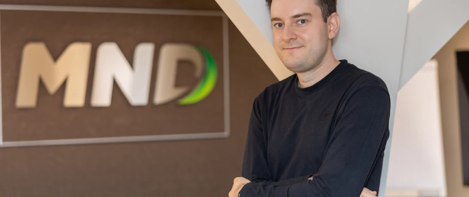 Krotí spotřebu MND a pěstuje masožravé květiny. Seznamte se s Tomášem Báborským