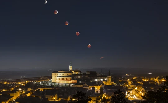 zatmeni Mesice Mikulov